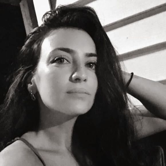 Meet your Posher, Ramona - Picture 1 of 1